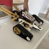 0DFA79E0-CDD3-41B5-B174-E09C0839090F