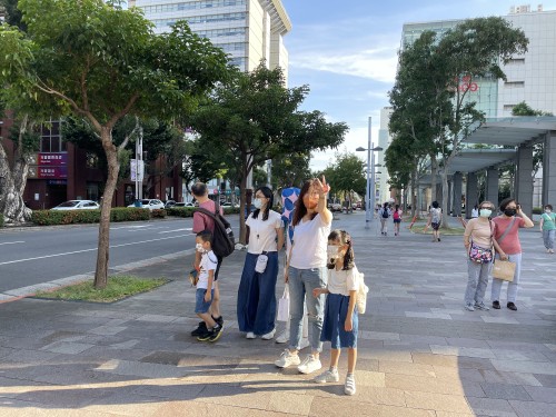 B57CD1EF E05F 4774 8DEA F2136535C1B1