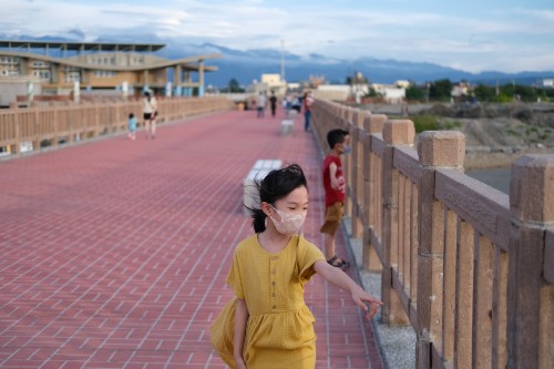 5F89BF5C 4DA2 4D57 854F 5B1061EA10D3